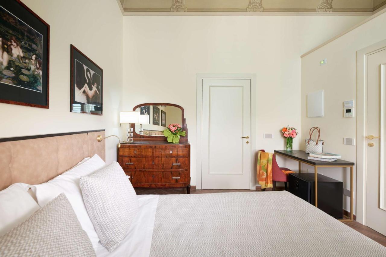 Bed and Breakfast Residenza Mondragone Florencia Exterior foto