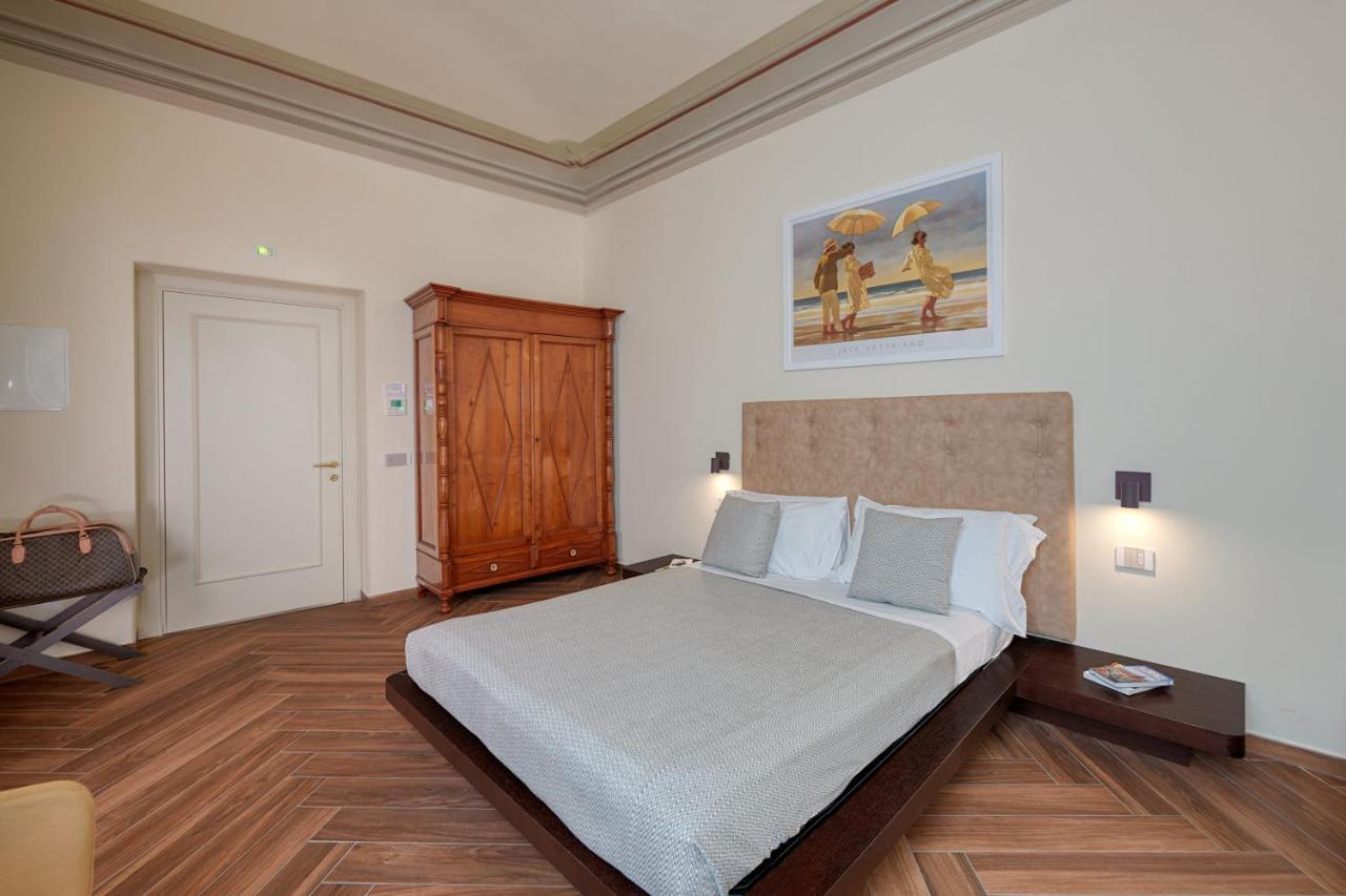 Bed and Breakfast Residenza Mondragone Florencia Exterior foto